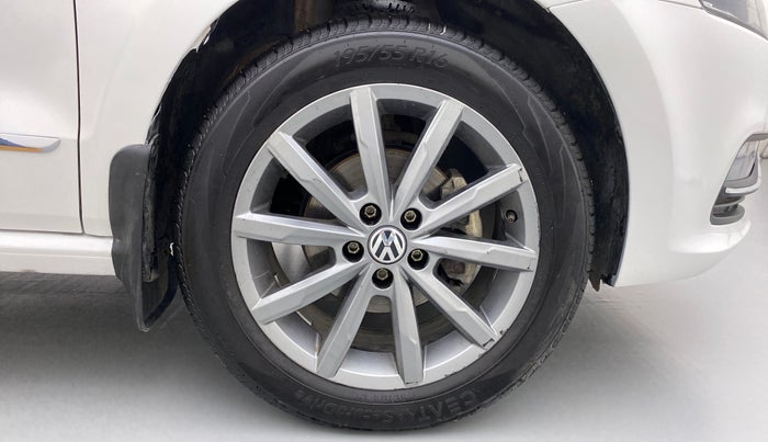 2019 Volkswagen Polo HIGHLINE PLUS 1.5L DIESEL, Diesel, Manual, 57,363 km, Right Front Wheel