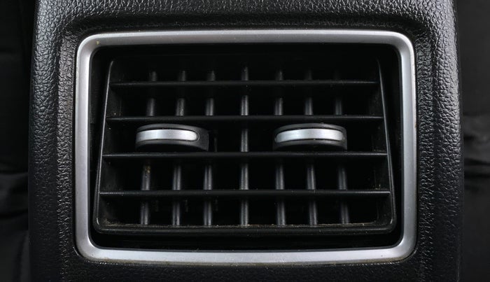 2019 Volkswagen Polo HIGHLINE PLUS 1.5L DIESEL, Diesel, Manual, 57,363 km, Rear AC Vents