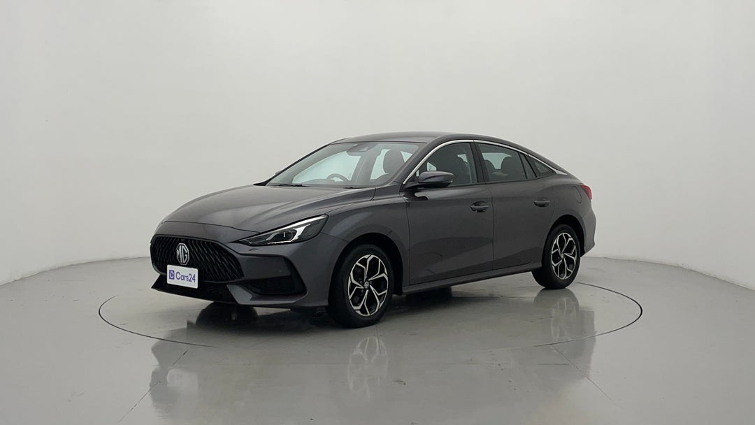 Left Front Diagonal (45- Degree) View