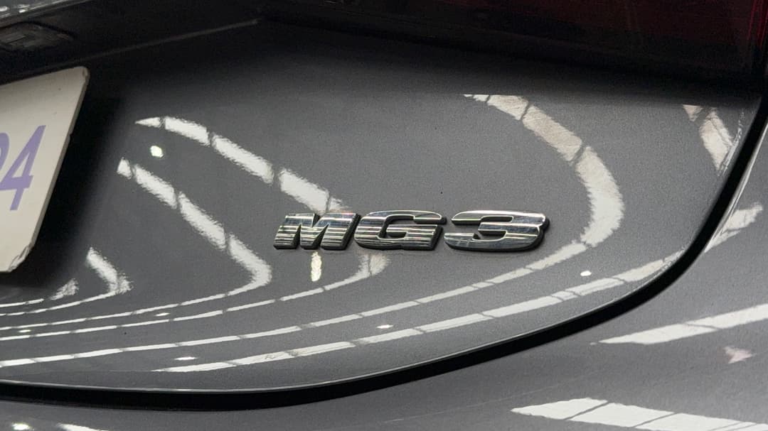 2024 MG Mg3 Essence, Automatic, 22275 km, Badge (Boot Right Side)