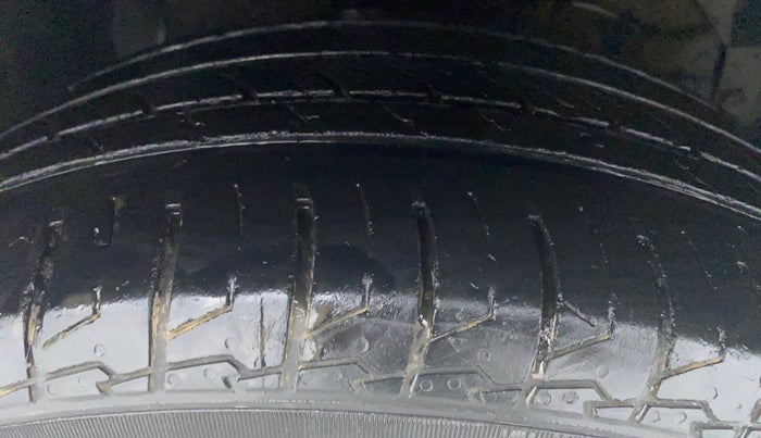 2019 Maruti S Cross ZETA SHVS, Diesel, Manual, 24,956 km, Right Front Tyre Tread