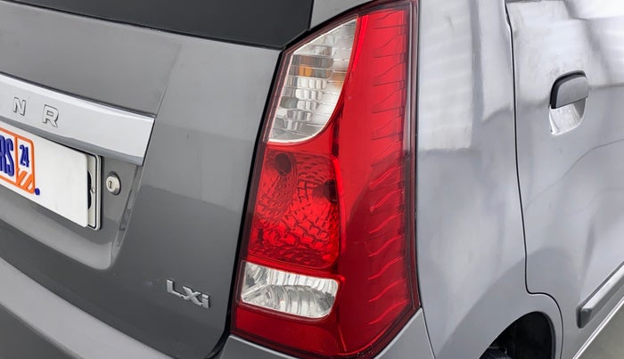 2014 Maruti Wagon R 1.0 LXI CNG, CNG, Manual, 66,218 km, Right tail light - Minor scratches
