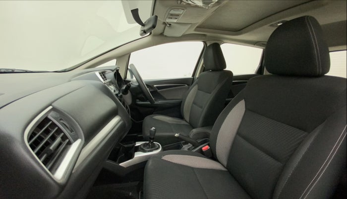 2018 Honda WR-V 1.5L I-DTEC VX MT, Diesel, Manual, 78,793 km, Right Side Front Door Cabin