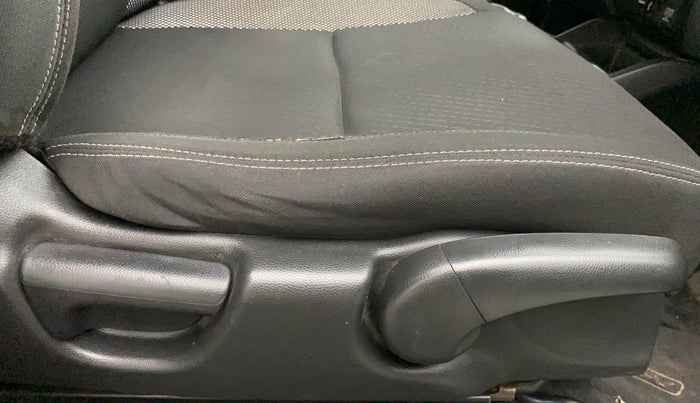 2018 Honda WR-V 1.5L I-DTEC VX MT, Diesel, Manual, 78,793 km, Driver Side Adjustment Panel