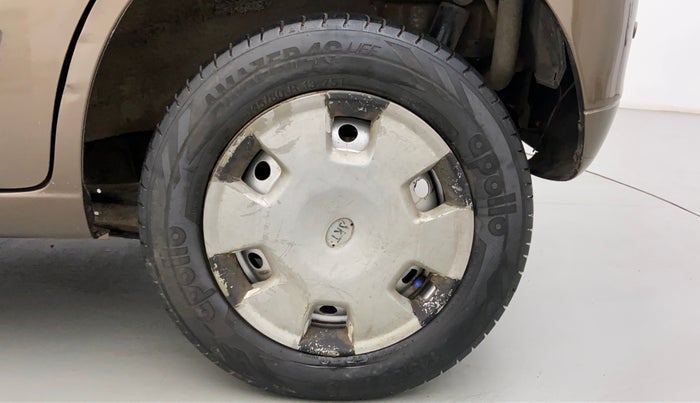 2013 Maruti Wagon R 1.0 LXI CNG, CNG, Manual, 70,382 km, Left Rear Wheel