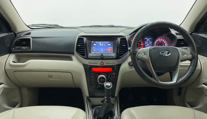 2019 Mahindra XUV300 W8(O), Diesel, Manual, 84,472 km, Dashboard
