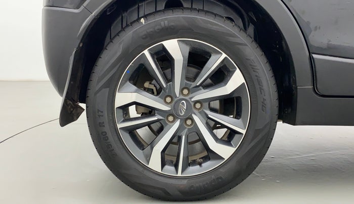 2019 Mahindra XUV300 W8(O), Diesel, Manual, 84,472 km, Right Rear Wheel