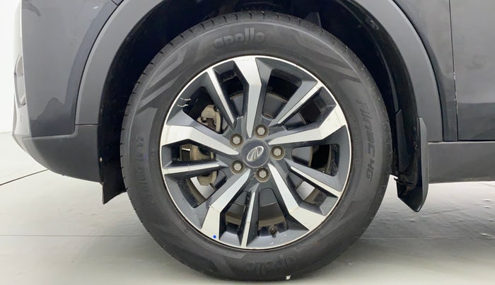 2019 Mahindra XUV300 W8(O), Diesel, Manual, 84,472 km, Left Front Wheel
