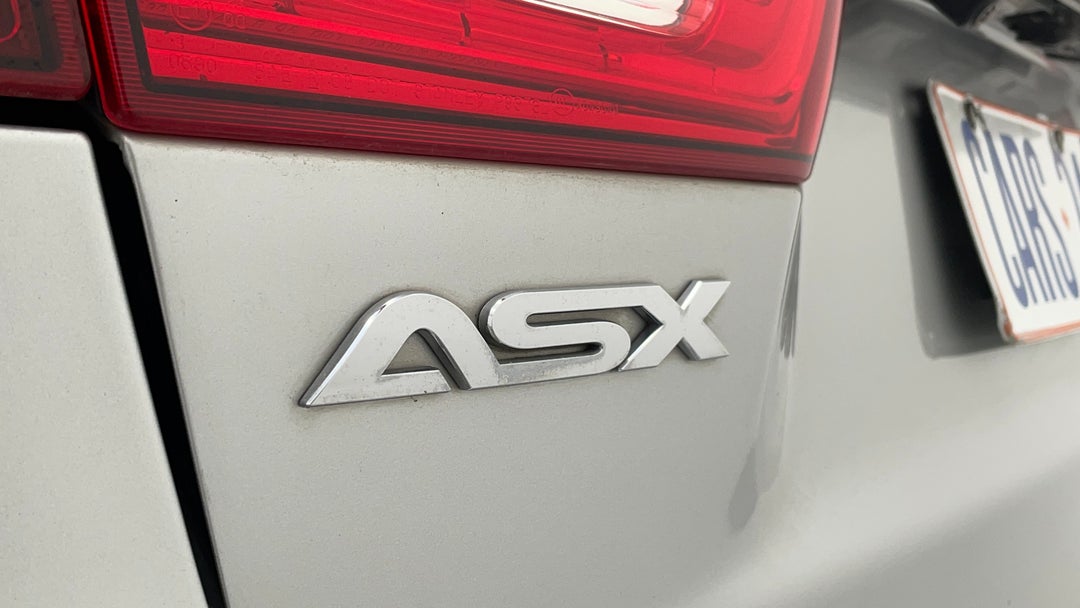 Badge (Boot Left Side)