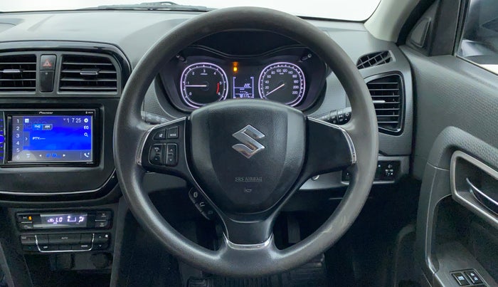 2017 Maruti Vitara Brezza ZDI, Diesel, Manual, 78,296 km, Steering Wheel Close Up