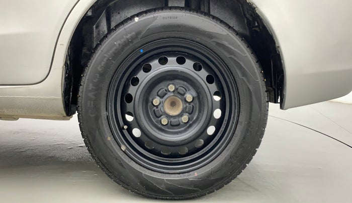 2015 Maruti Ertiga VXI, Petrol, Manual, 93,150 km, Left Rear Wheel