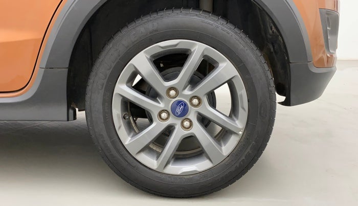 2019 Ford FREESTYLE TITANIUM PLUS 1.5 DIESEL, Diesel, Manual, Left Rear Wheel
