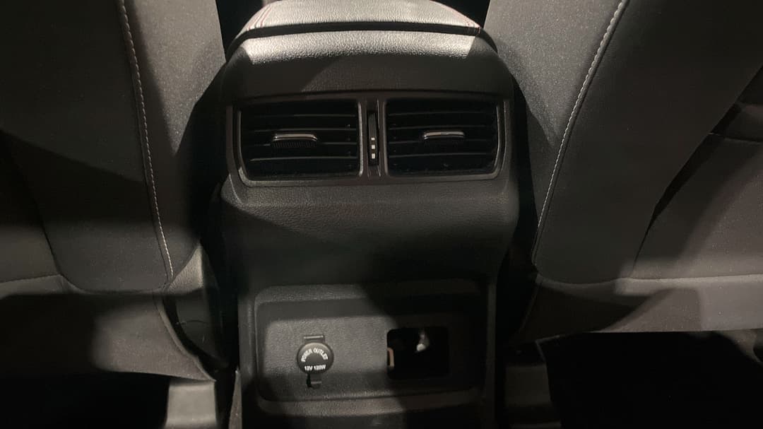 2022 LDV T60 Max Pro (4x4), Automatic, 58961 km, Rear A/C Vent