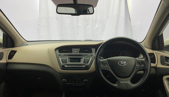 2015 Hyundai Elite i20 SPORTZ 1.4 (O) CRDI, Diesel, Manual, 72,245 km, Dashboard