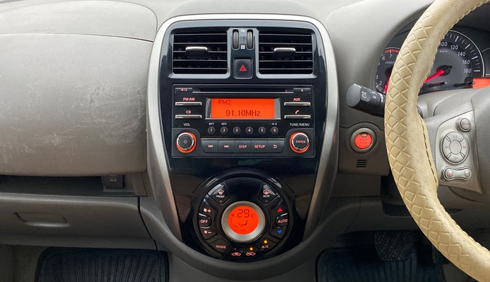 2014 Nissan Micra XV CVT, Petrol, Automatic, 68,289 km, Air Conditioner