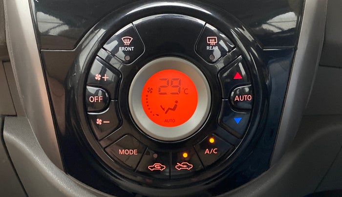 2014 Nissan Micra XV CVT, Petrol, Automatic, 68,289 km, Automatic Climate Control