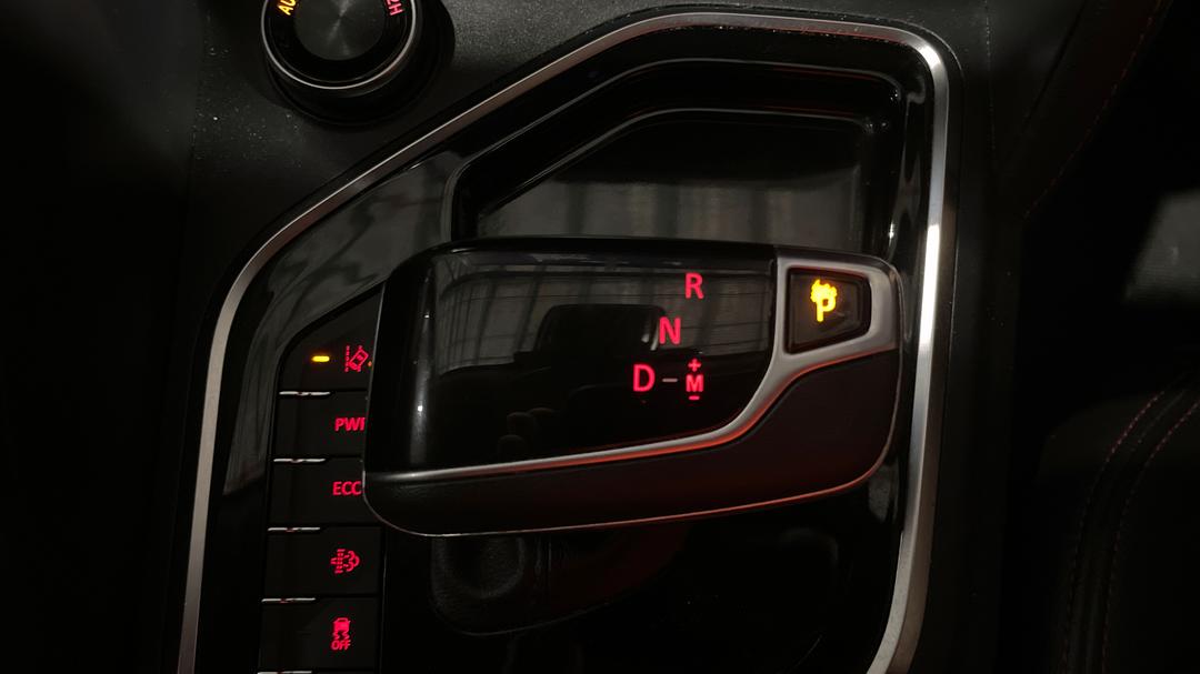 2021 LDV T60 Max Luxe (4x4), Automatic, 104237 km, Gear Lever 