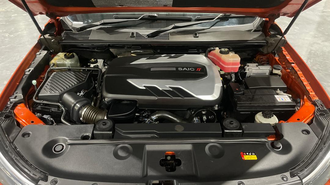 2021 LDV T60 Max Luxe (4x4), Automatic, 104237 km, Open Bonnet (Engine)