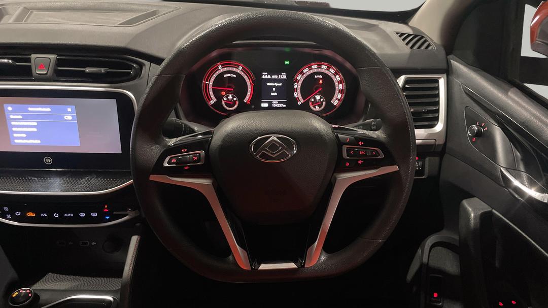 2021 LDV T60 Max Luxe (4x4), Automatic, 104237 km, Steering Wheel Close-up