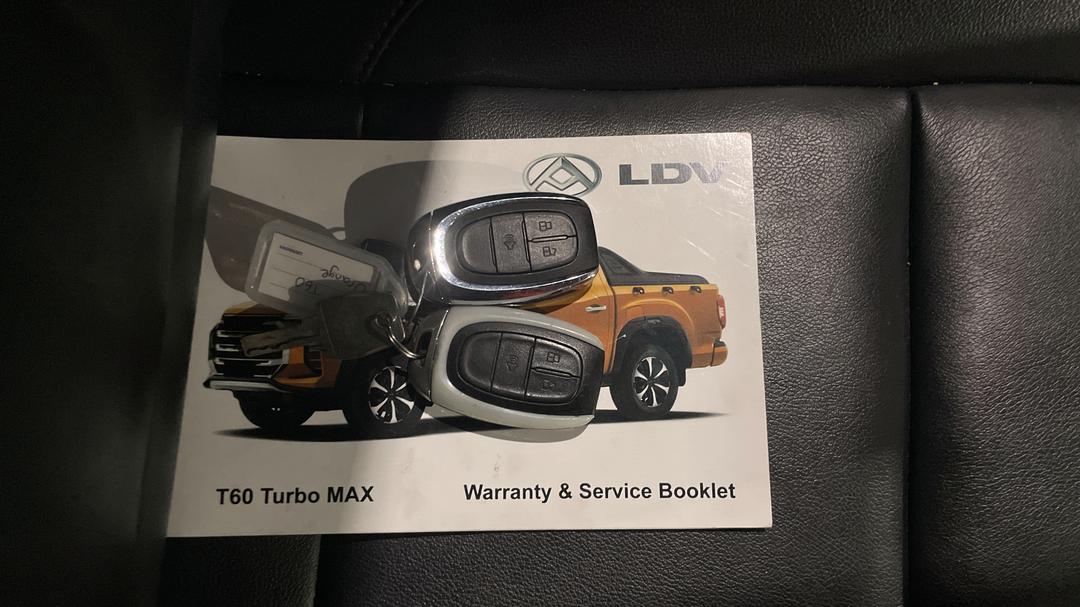 2021 LDV T60 Max Luxe (4x4), Automatic, 104237 km, Key Close-up