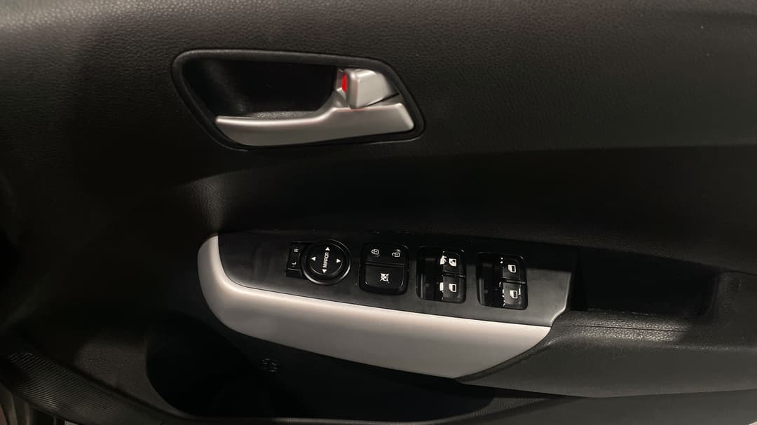 2018 Kia Picanto S (aeb), Automatic, 42843 km, Drivers Side Door Panel Controls