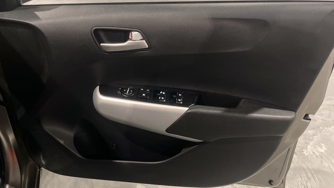 2018 Kia Picanto S (aeb), Automatic, 42843 km, Speaker View