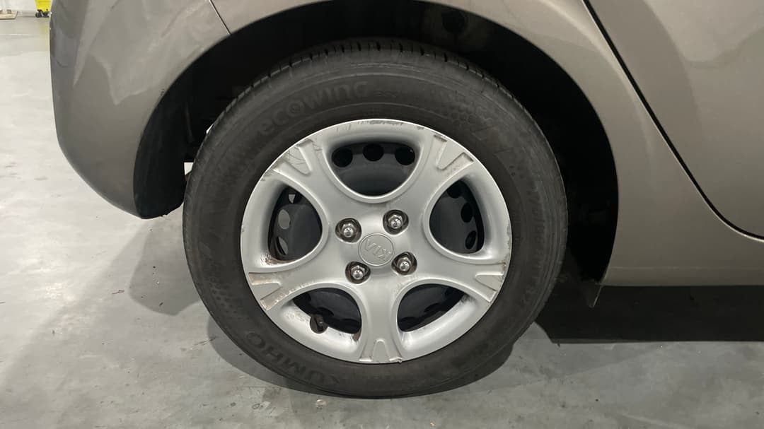 2018 Kia Picanto S (aeb), Automatic, 42843 km, Right Rear Wheel