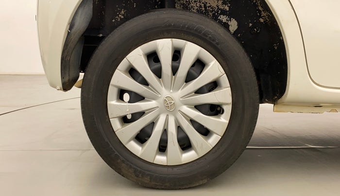 2011 Toyota Etios Liva G, Petrol, Manual, 73,396 km, Right Rear Wheel