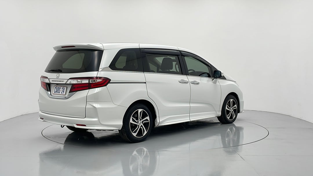 Right Back Diagonal (45- Degree) View