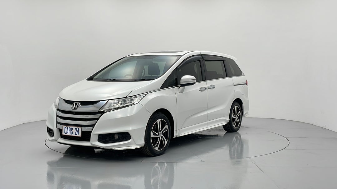 Left Front Diagonal (45- Degree) View