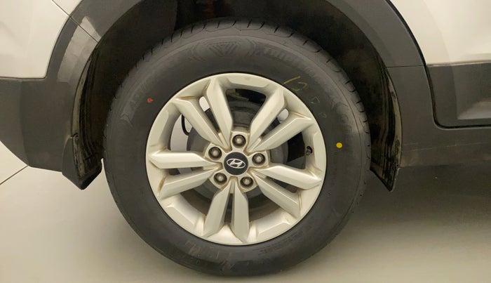 2016 Hyundai Creta SX PLUS 1.6 PETROL, Petrol, Manual, 42,274 km, Right Rear Wheel