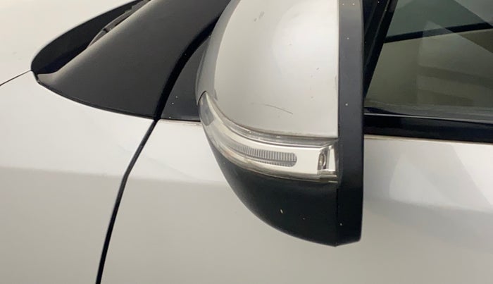 2016 Hyundai Creta SX PLUS 1.6 PETROL, Petrol, Manual, 42,274 km, Left rear-view mirror - Indicator light has minor damage