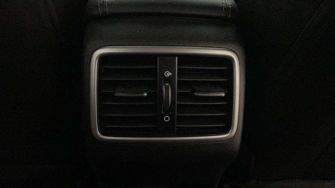 Rear A/C Vent