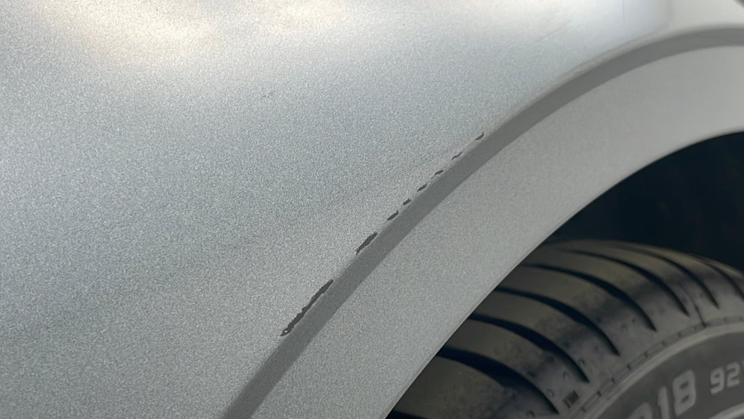 Quarter Panel Front LHS Guard Scratch