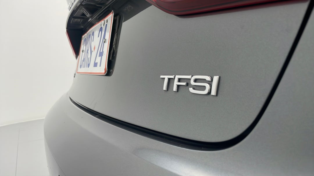 Badge (Boot Right Side)