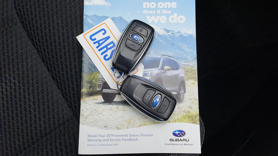 2020 Subaru Forester 2.5i Premium (awd), Automatic, 49345 km, Key Close-up