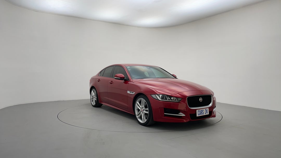 Right Front Diagonal (45- Degree) View