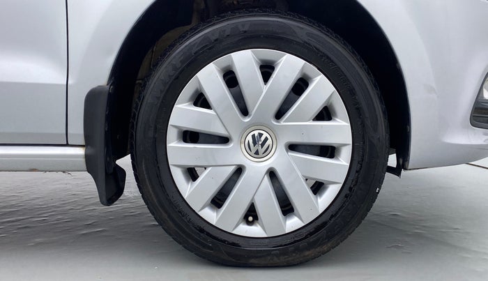 2019 Volkswagen Polo COMFORTLINE 1.0 PETROL, Petrol, Manual, Right Front Wheel