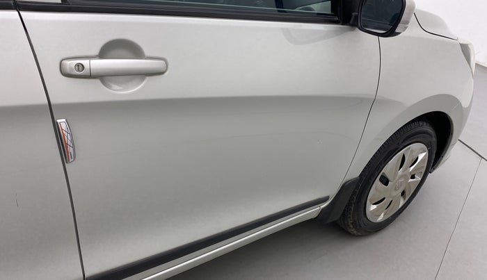 2020 Maruti Celerio ZXI, Petrol, Manual, 49,693 km, Driver-side door - Slightly dented