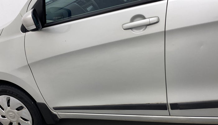 2020 Maruti Celerio ZXI, Petrol, Manual, 49,693 km, Front passenger door - Paint has faded