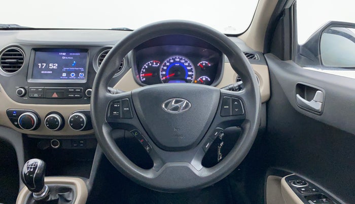 2017 Hyundai Grand i10 Sportz1.2 CRDI, Diesel, Manual, 68,845 km, Steering Wheel Close Up