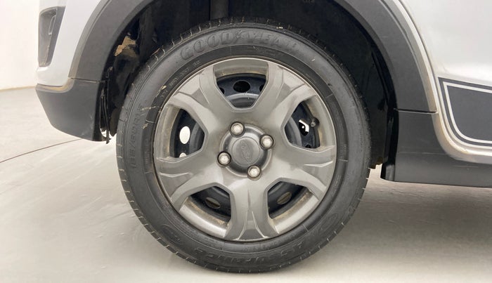 2018 Ford FREESTYLE TREND 1.2 PETROL, Petrol, Manual, 35,161 km, Right Rear Wheel