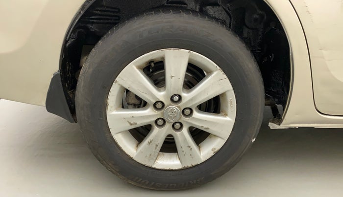 2015 Toyota Corolla Altis G CVT PETROL, Petrol, Automatic, 63,857 km, Right Rear Wheel