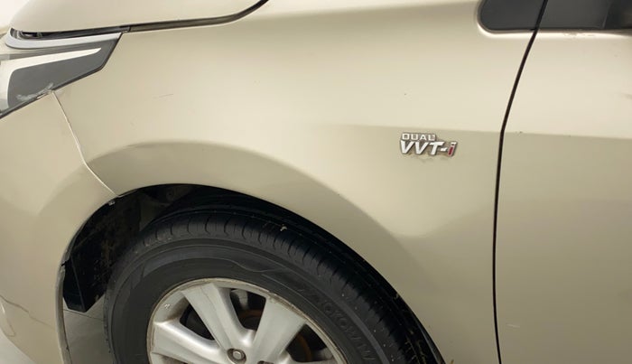 2015 Toyota Corolla Altis G CVT PETROL, Petrol, Automatic, 63,857 km, Left fender - Minor scratches