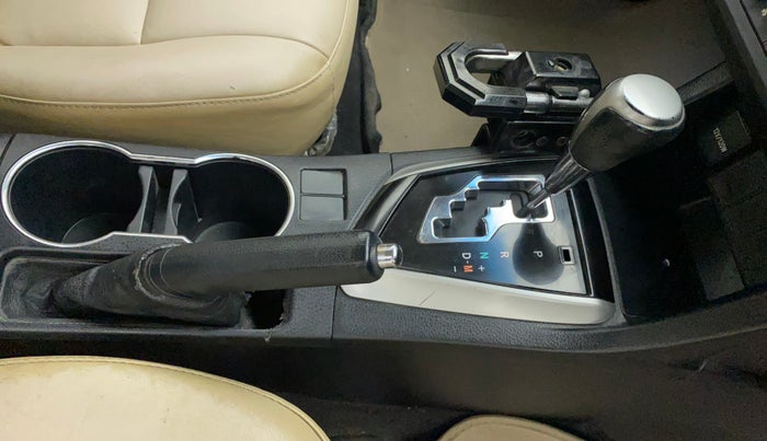 2015 Toyota Corolla Altis G CVT PETROL, Petrol, Automatic, 63,857 km, Gear Lever