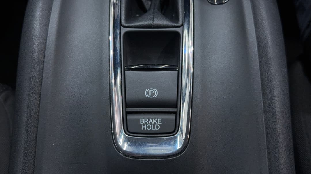 2019 Honda HR-V Vti, Automatic, 57250 km, Handbrake