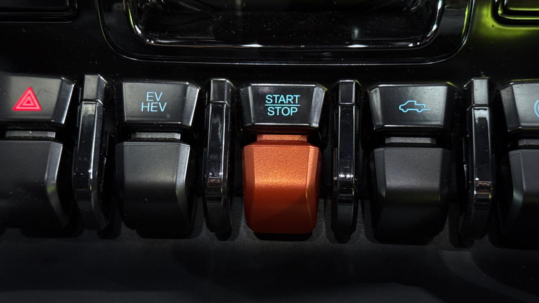 2025 Byd Shark 6 Dual Motor Premium, Automatic, 19659 km, Keyless / Button Start