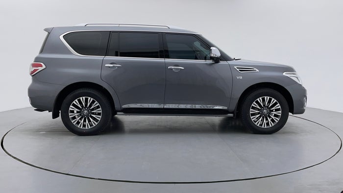 Nissan Patrol-Right Side View