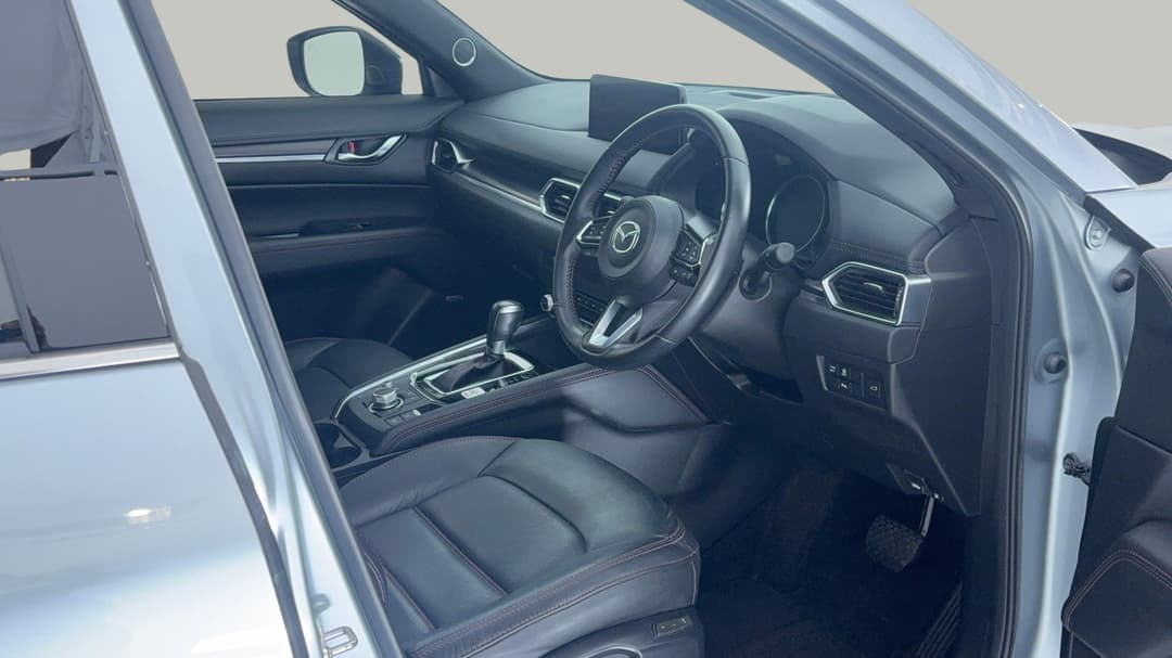 2022 Mazda CX-5 Gt Sp (AWD), Automatic, 30706 km, Right Side Front Door Cabin View