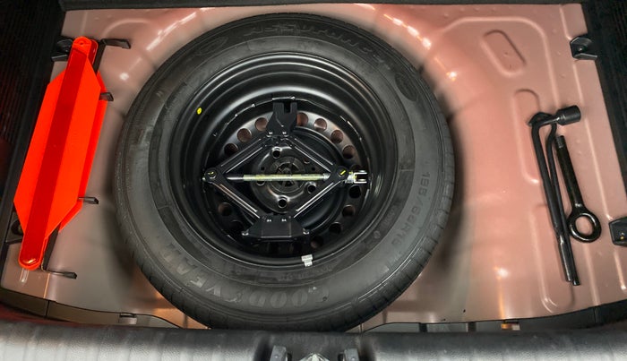 2022 KIA SONET GTX PLUS 1.5D AT DUAL TONE, Diesel, Automatic, 4,546 km, Spare Tyre